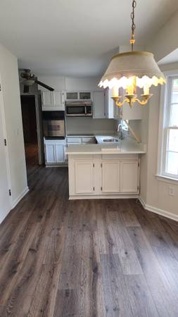 $6,000 / 3br - 1967ft2 - 900 Trowman (Cooper Estate)64016107958146122