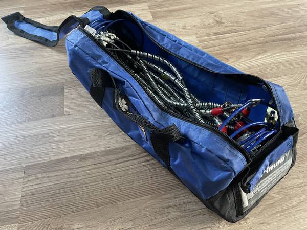 Cable Tire Snow Chain for Passenger Cars (One set of two chains) 1