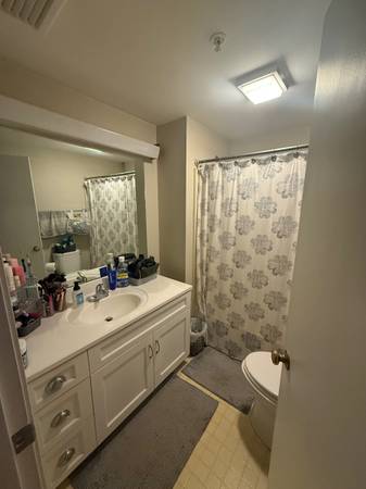 $1,825 / 2br - APARTMENT IN DOWNTOWN DOVER (Dover NH)63931923911171121