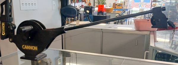 CANNON DOWNRIGGER 209707-1 1