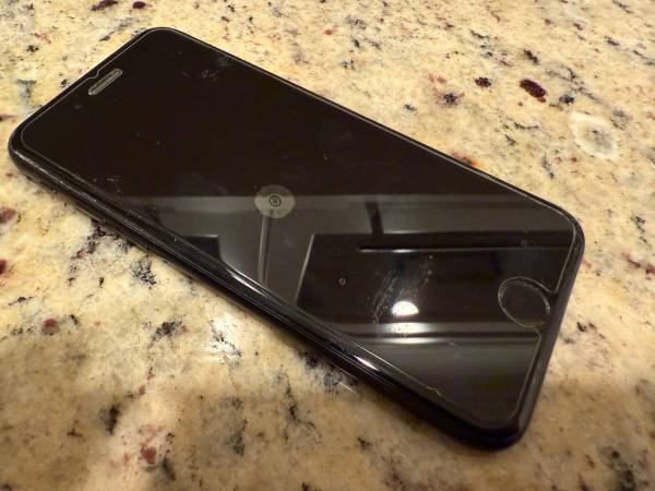 iPhone 7 256GB Space Gray and many accessories - $60 1