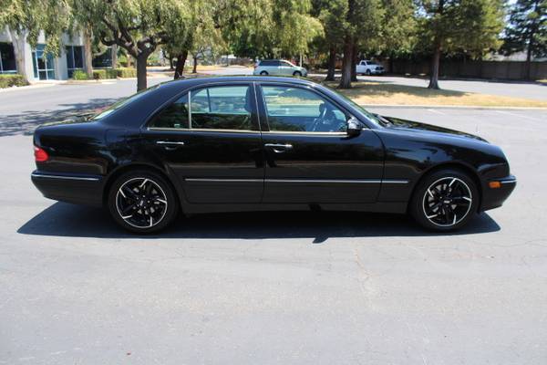 2000 Mercedes Benz E430 - $3.900 (campbell)63486981540611123