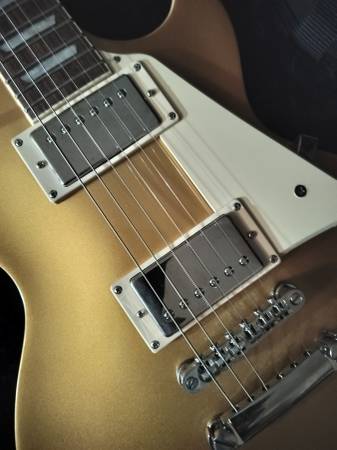 Les Paul Standard Goldtop 1