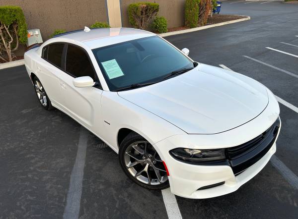 2018 Dodge Charger R/T ** HEMi ** - $17,000 (Auburn)63617160316419122