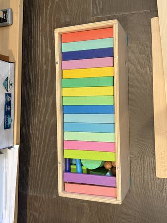 Lovevery block set 1