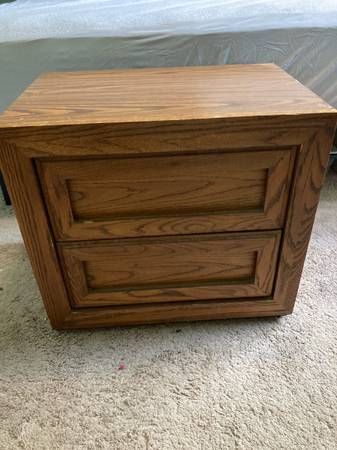 Night stand 1