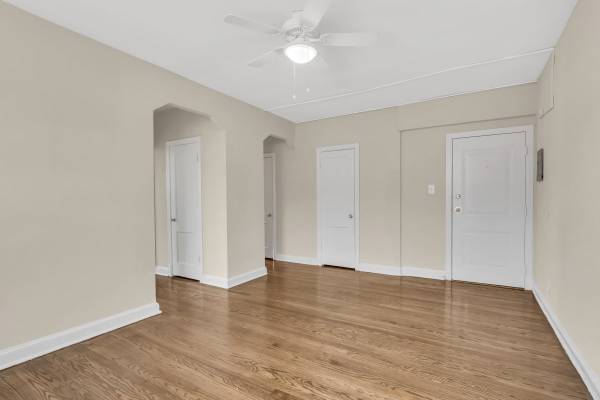 $1,625 / 1br - 900ft2 - in Washington DC, Ceiling Fan, 1/BD 1/BA (315 Franklin St NE, Washington, DC)63779126428163121