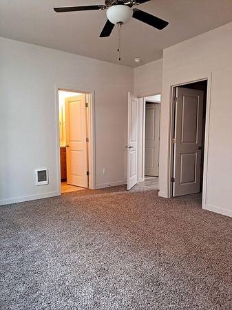 $3,050 / 3br - 1805ft2 - Unlocking your Dreams of Home Living!!! (Gig Harbor)63862288398977121