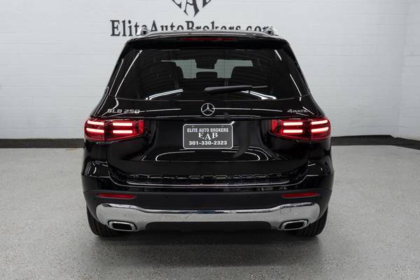 2024 *Mercedes-Benz* *GLB* *GLB 250 4MATIC SUV* Noche - $37,598 (Elite Auto Brokers)63616464054915123