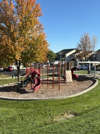 $1,743 / 4br - 1318ft2 - **Move in Ready!!** (Meridian)64003313094146124