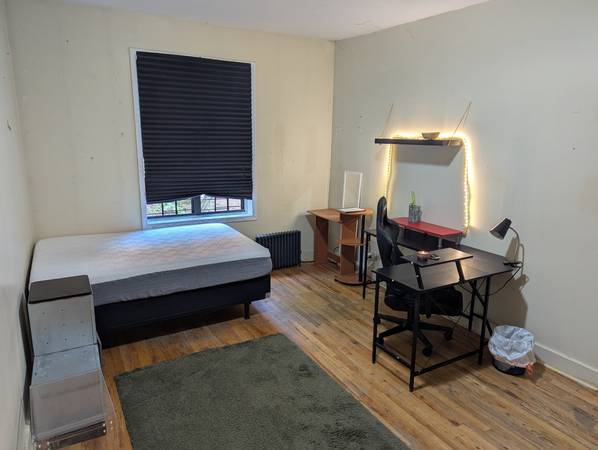 Habitación amueblada grande de $1,300 en Flatbush disponible inmediatamente63874741376643120