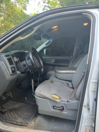 2007 Dodge Ram 1500 - $9,500 (Salisbury)63613516672643124