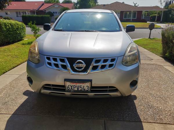 2011 Nissan Rogue S,  FWD  67k miles - $6,800 (arcadia)63624631542275121