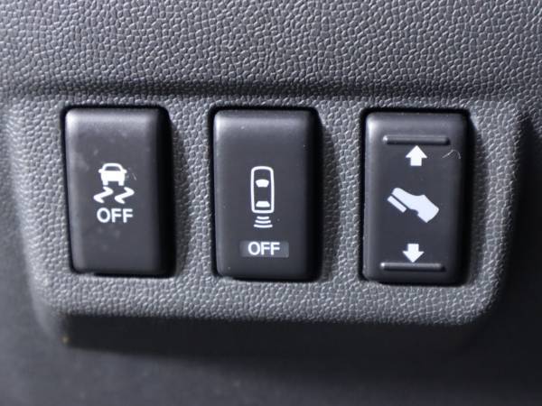 2014 Nissan Titan PRO-4X - Photo 10