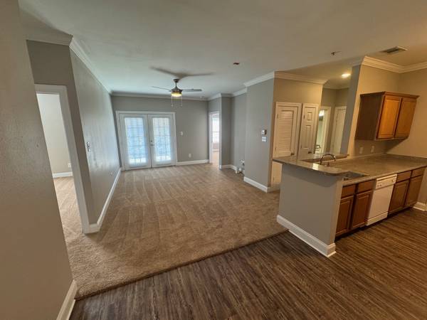 $1,358 / 2br - 969ft2 - 2Bed 2Bath Move In Ready! 😍63678527306625123