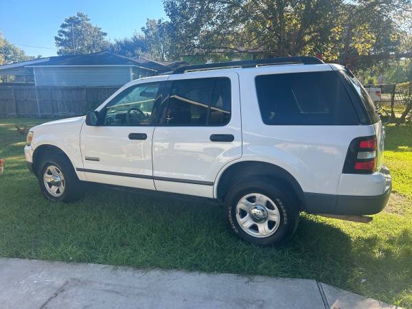 2006 Ford explorer 1
