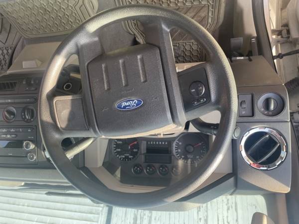 2009 Ford Super Duty F-250 - Photo 13
