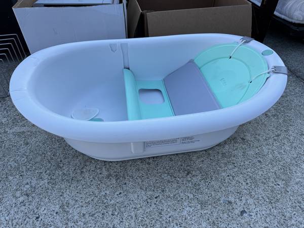 Frida Baby 4-in-1 Grow-with-Me Baby Bathtub, Baby Tub for Newborns 1
