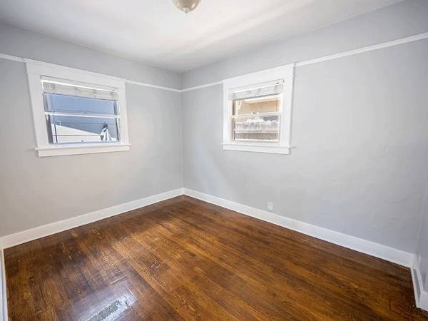 $1,000 / 1br - 500ft2 - *.*Charming 1-bedroom, 1-bathroom cottage*.* (3745 Bancroft St, San Diego, CA)63932991293955122