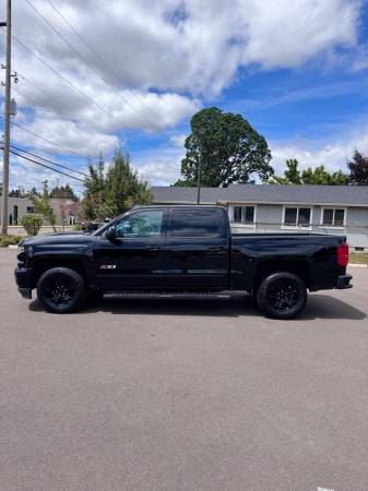 2017 Chevrolet Silverado 1500 4x4 - Photo 8