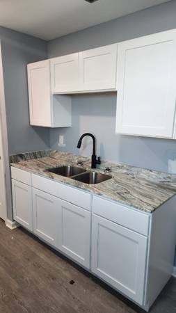 $1200.00 / 3br - Renovated 3 Bed 1 Bath Apartment in Broussard63857517471619124