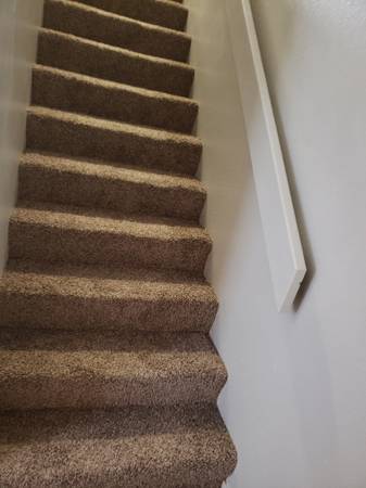$1,825 / 3br - 1090ft2 - Hurry in, last one available! Great specials going on right now! (2001 E. Cross Ave Tulare CA)63809642939393122