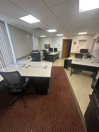 $650 / 500ft2 - Espacio de oficina todo incluido listo para usar en alquiler (Cleveland)63907493426818120