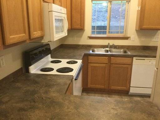 $2,395 / 3br - 1200ft2 - LARGE 3 BEDROOM ~ GREAT LOCATION (Samish)63935322255618124