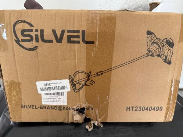 Silver 2300W Portable Cement Mixer 1