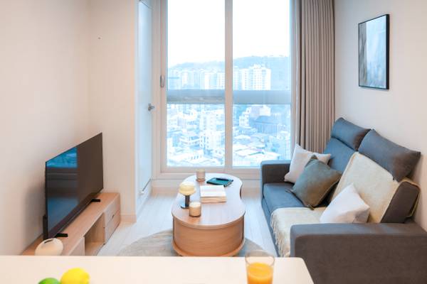 Furnished One-bedroom Apartments in Dongdaemun-gu 1