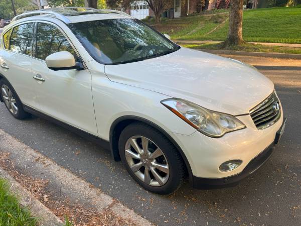 +++ VENDIDO +++ 2008 INFINITI EX35 AWD   * SOLO 73,000 millas  * - $8,995 (Falls Church)63618665096579122