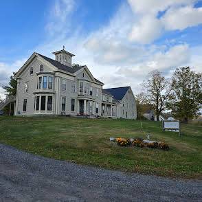 Historical Bailey Manor 1