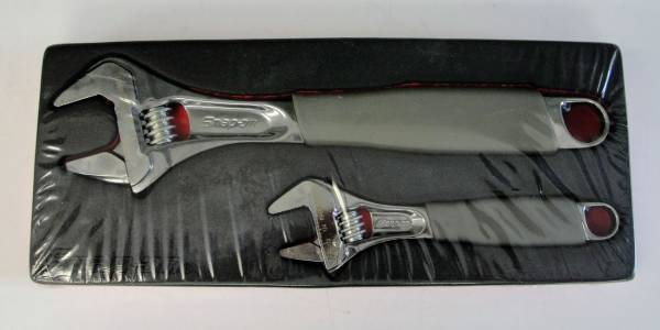 SNAP ON 2-PIECE ADJUSTABLE WRENCH SET 1