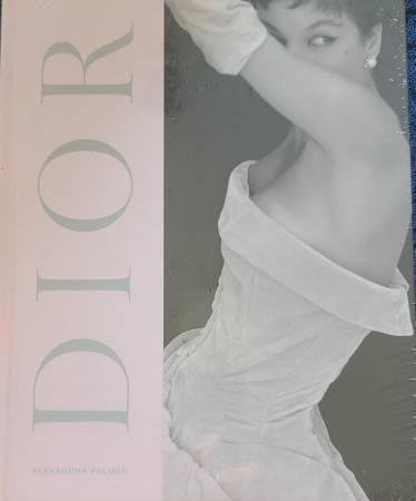 DIOR; MINT HARDBACK BOOK 1