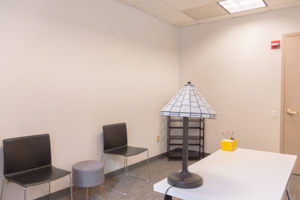 $1,520 / 330ft2 - 💼 Beautiful Downtown Office | Gym, Lounge, Rooftop and more! No Fee! (Financial District)63912047808898121