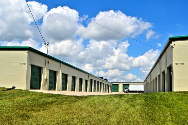 $729 / 900ft2 - 30x30 Almacén - Puerta Doble - RARA DISPONIBILIDAD (Auburndale)63748572912001124