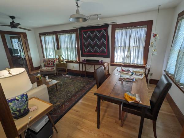 $2,950 / 3br - 1400ft2 - Quiet Place (Hyde Park)63979117085314123