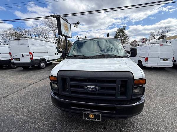 Furgón de carga Ford ESeries E Series E-Series E 150 3 puertas 3 dr 3-dr 2013 - $14,985 (Gaven Commercial Truck Center)63654717047169124