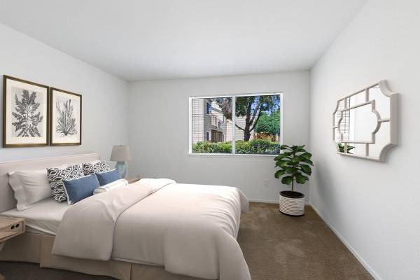 $2,050 / 2br - 998ft2 - One-Bedroom And Two-Bedroom Upper/Lower Apartments And Cottages (Located in Northwest Fresno, Fig Garden loop district.)64008334136193123