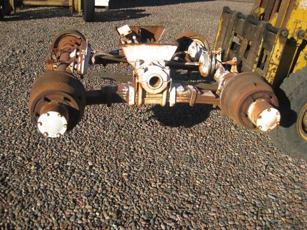 Trailer axles with New Way suspension 1