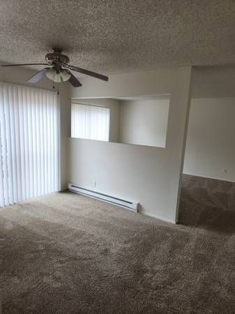 $1,400 / 2br - 880ft2 - Spacious Apartment On Halsey Summit (Gresham/Portland)63831397845761122