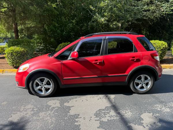 2008 Suzuki SX4 AWD solo 114 mil millas - $5,000 (Lynnwood)63654707227907121