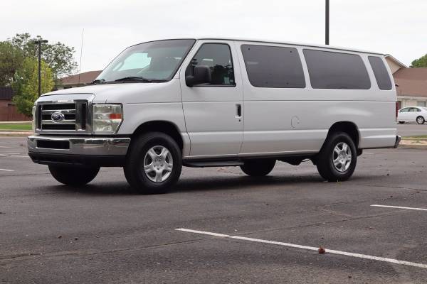 2010 Ford E-350 Super Duty - Photo 11