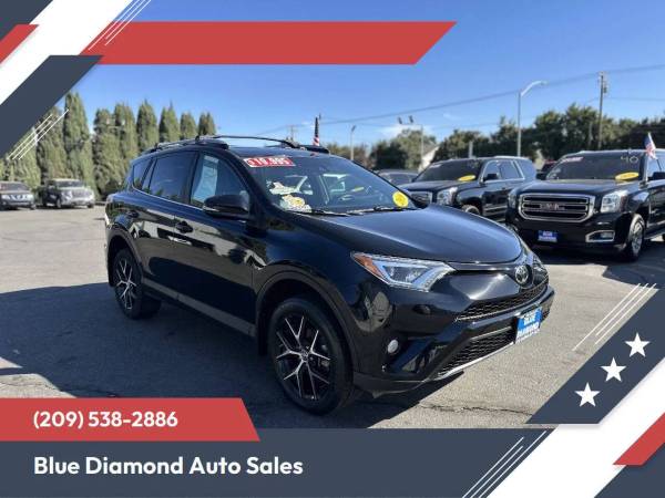 2018 Toyota RAV4 - Financing Available! 1