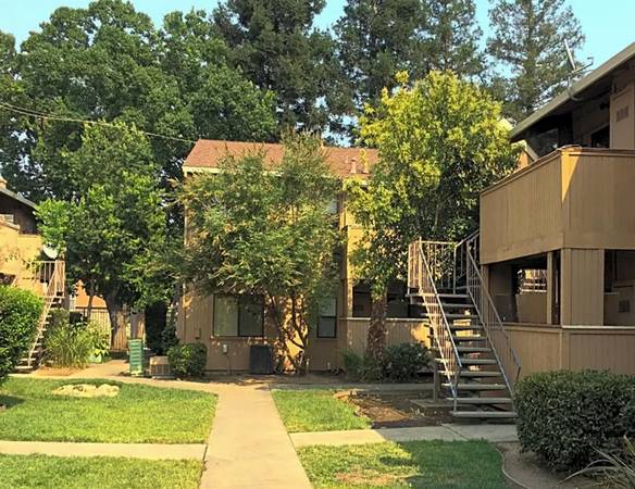 $1,395 / 1br - Mascotas Siempre Bienvenidas y Tiendas de Abarrotes Cercanas + 1Hab en Arden (Sacramento)63791080712193124