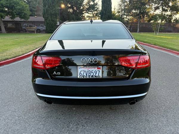 2013 Audi A8 3.0T quattro - $11,75063622724545667124