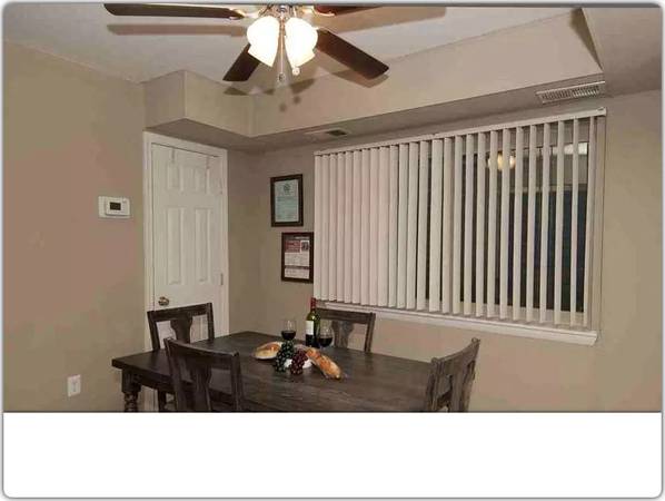 $1,510 / 1 hab - 634 pies² - ¿Sin coche? ¡Ningún problema! ¡Excelente comunidad cerca de líneas de transporte público! 1 habitación/1 baño (Silver Spring)63822292276739120
