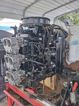 200 MERCURY 2.5.MINT!!  WARRANTY!! LAYAWAY PLANS !! 1