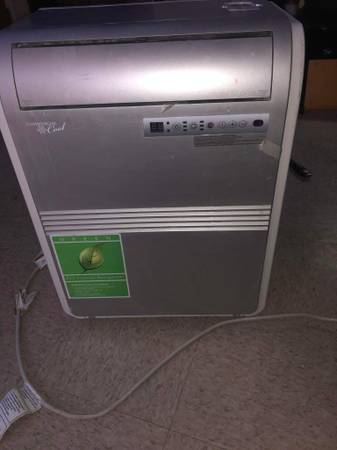 AIR CONDITIONER - COMMERCIAL COOL BY HAIER - 8000 BTU - PORTABLE 1