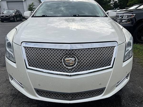 2013 Cadillac XTS Platinum - $11995.0063620065262593122